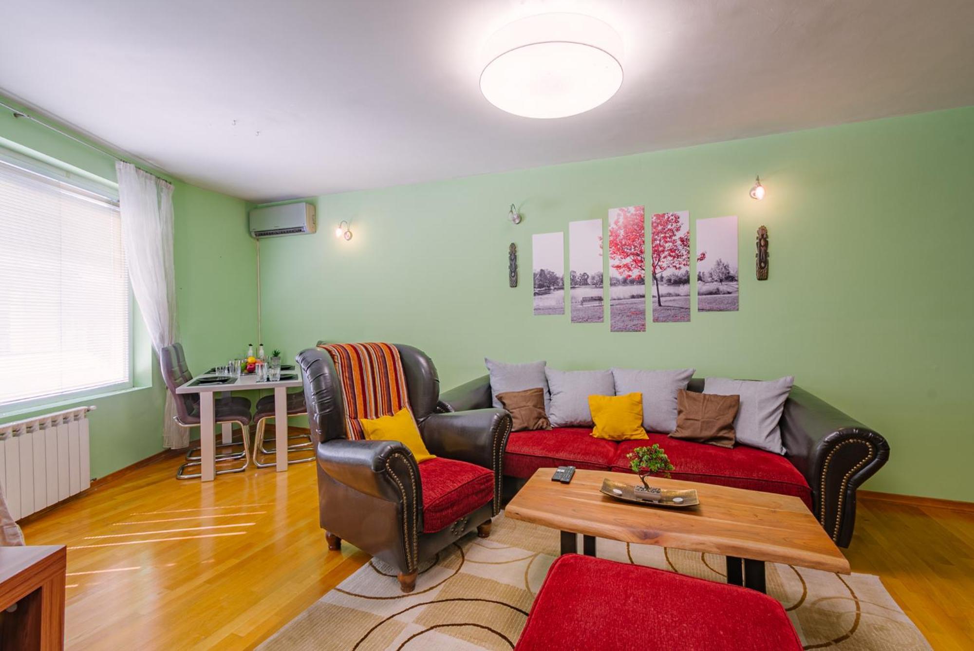 Top Center Spacious Apartment With Ac And Free Underground Parking Σόφια Εξωτερικό φωτογραφία